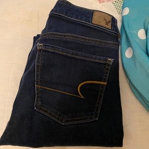 Women size 6 American eagle skinny jeans